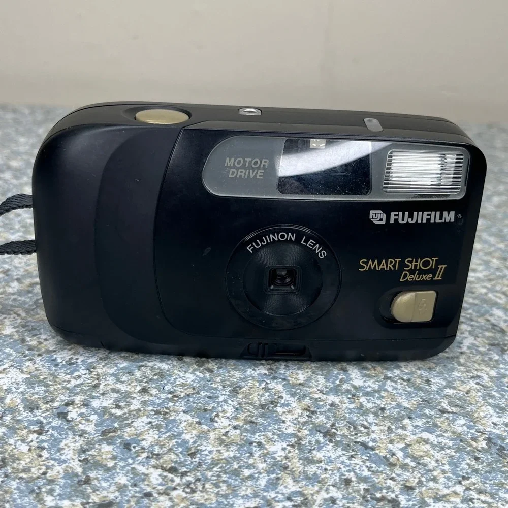 Fujifilm Smart Shot Deluxe II 35mm Point & Shoot Film Camera Motor Drive Flash